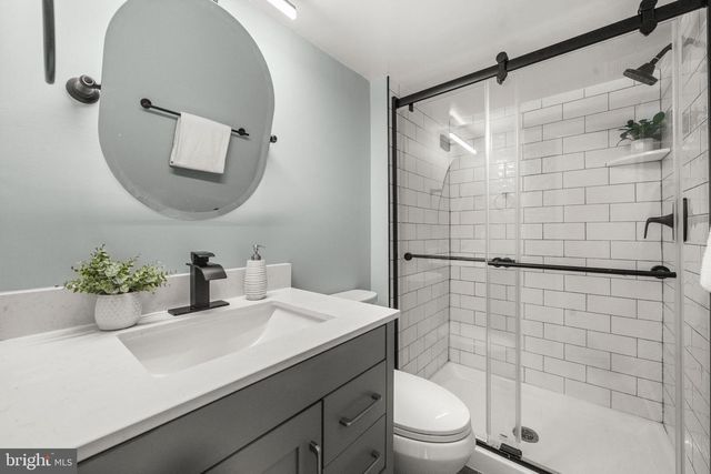 2420 SUN VALLEY CIR #6-EF, Silver Spring, MD 20906