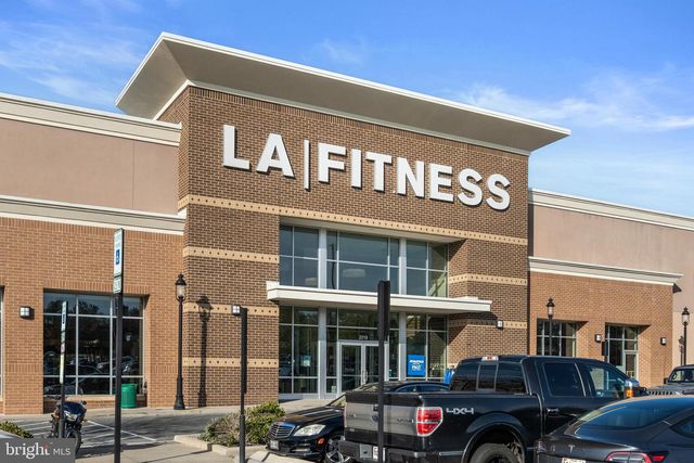 2420 SUN VALLEY CIR #6-EF, Silver Spring, MD 20906