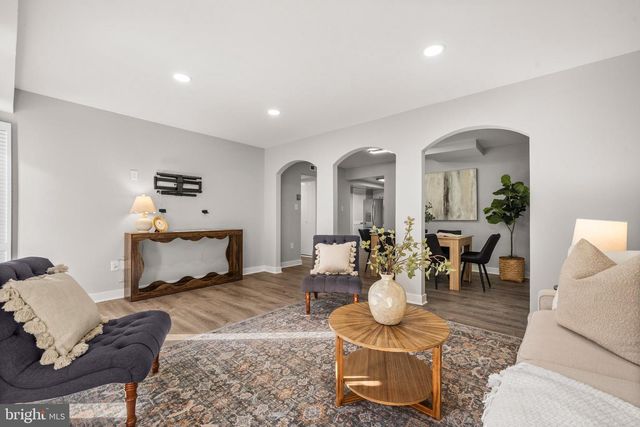 2420 SUN VALLEY CIR #6-EF, Silver Spring, MD 20906