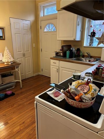 602 S Dallas, North Of Forbes, PA 15217