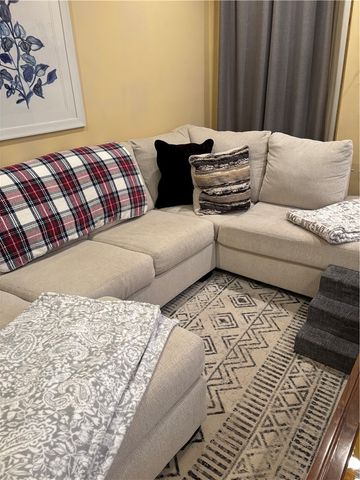 602 S Dallas, North Of Forbes, PA 15217