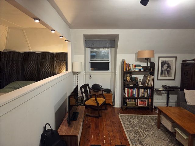 602 S Dallas, North Of Forbes, PA 15217