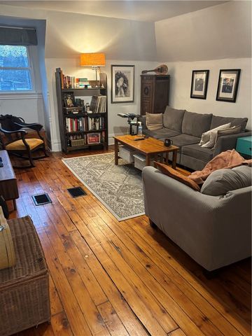 602 S Dallas, North Of Forbes, PA 15217