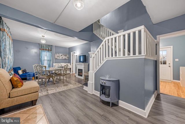 39 E 2ND AVE, Runnemede, NJ 08078