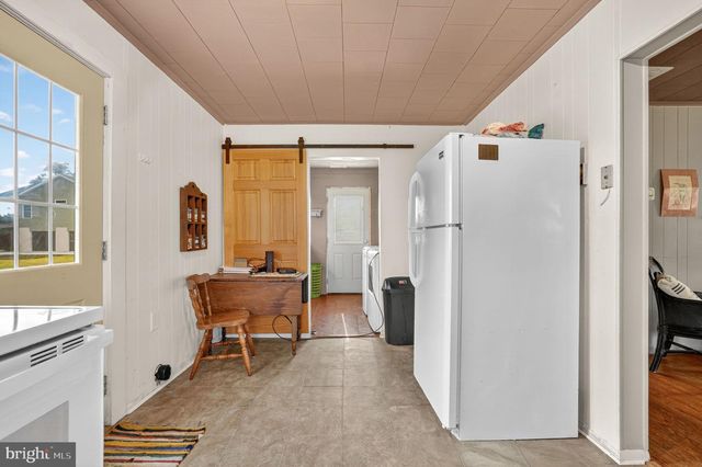 7363 ANDREWS LN, Chincoteague Island, VA 23336