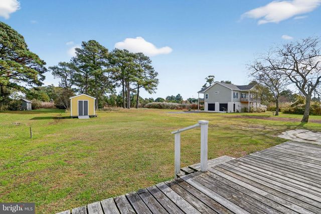 7363 ANDREWS LN, Chincoteague Island, VA 23336