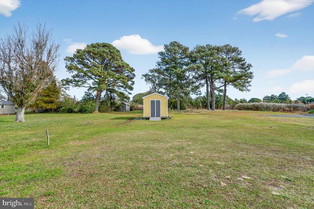 7363 ANDREWS LN, Chincoteague Island, VA 23336