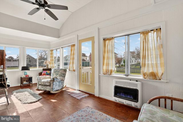 7363 ANDREWS LN, Chincoteague Island, VA 23336