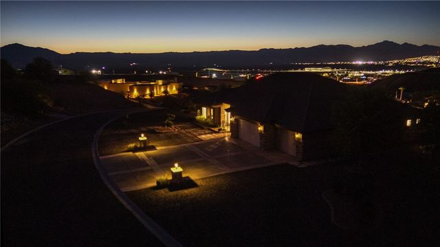 1805 Stovall Street, Bullhead City, AZ 86442