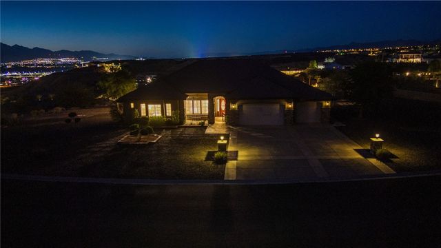 1805 Stovall Street, Bullhead City, AZ 86442