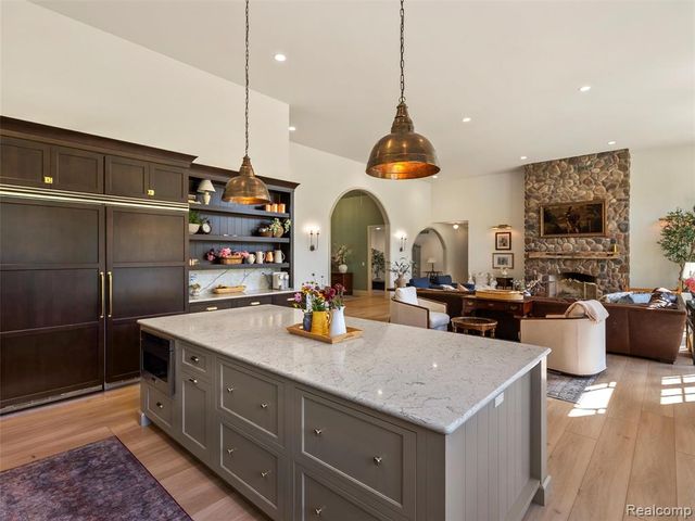 8799 S Rushton Road, South Lyon, MI 48178