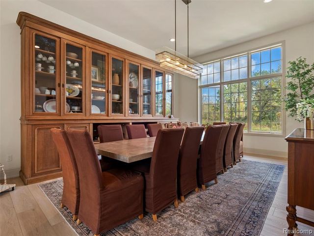8799 S Rushton Road, South Lyon, MI 48178