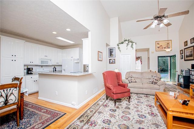 1294 Windsor Glen Drive, Douglasville, GA 30134