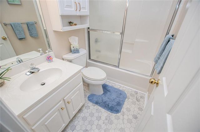 1294 Windsor Glen Drive, Douglasville, GA 30134