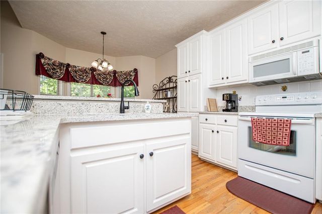 1294 Windsor Glen Drive, Douglasville, GA 30134