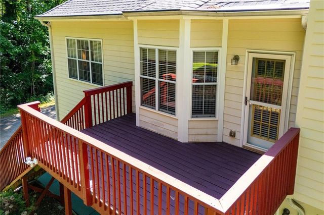 1294 Windsor Glen Drive, Douglasville, GA 30134