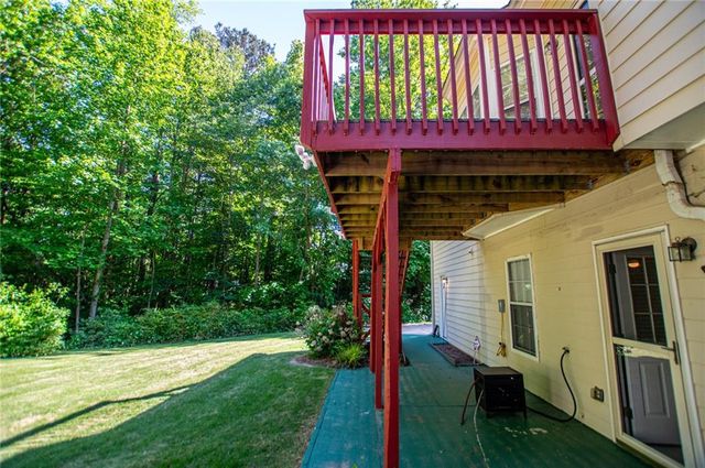 1294 Windsor Glen Drive, Douglasville, GA 30134