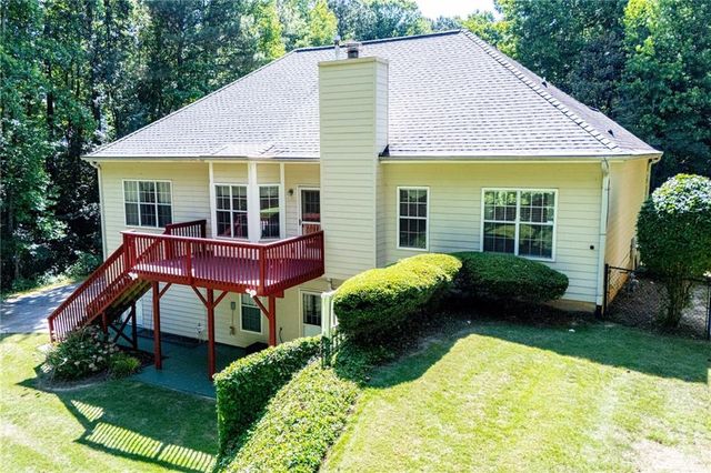 1294 Windsor Glen Drive, Douglasville, GA 30134