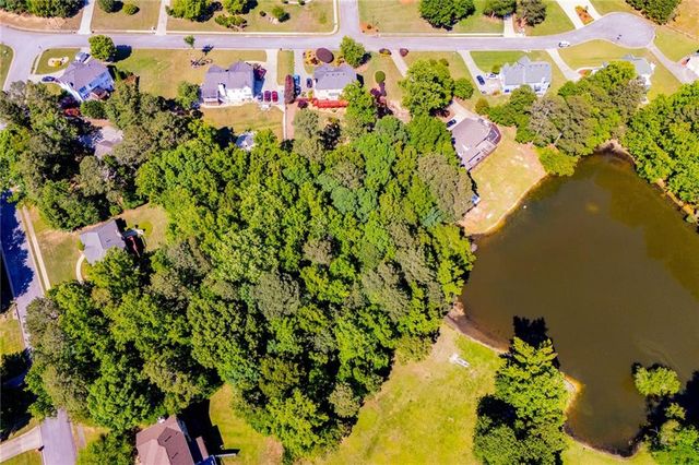 1294 Windsor Glen Drive, Douglasville, GA 30134