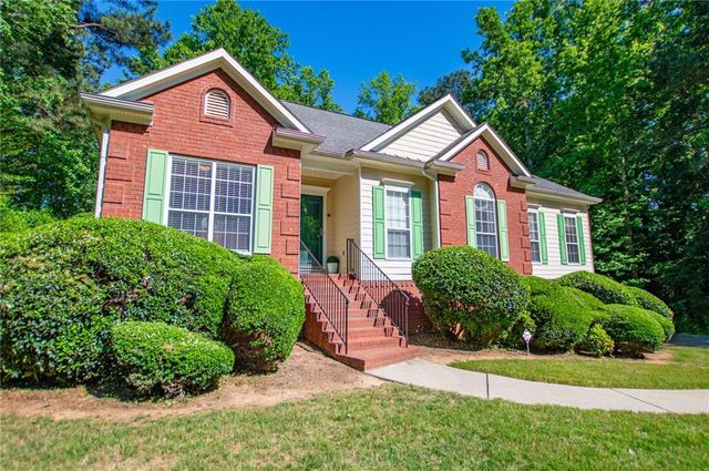 1294 Windsor Glen Drive, Douglasville, GA 30134