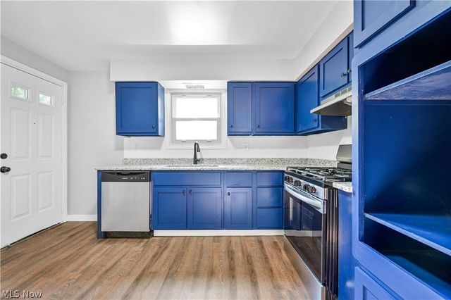 3149 W 103rd Street, Cleveland, OH 44111