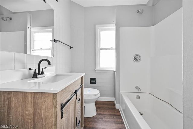 3149 W 103rd Street, Cleveland, OH 44111