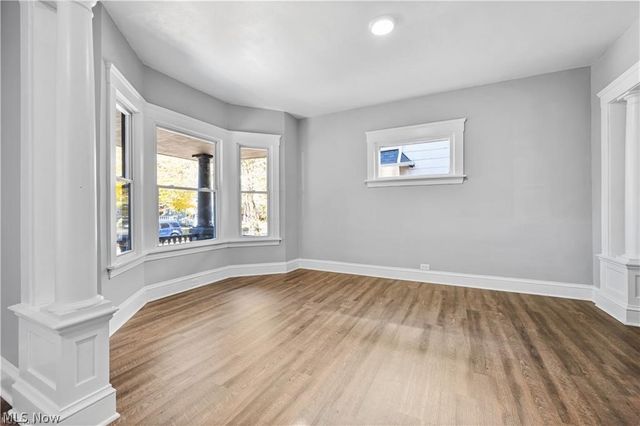 3149 W 103rd Street, Cleveland, OH 44111