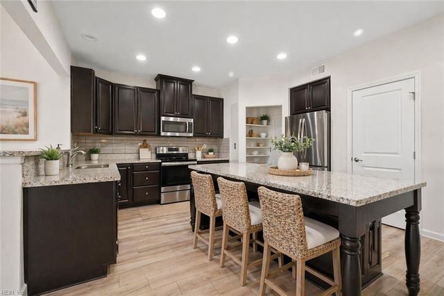 168 Patriots Walke DR, Suffolk, VA 23434