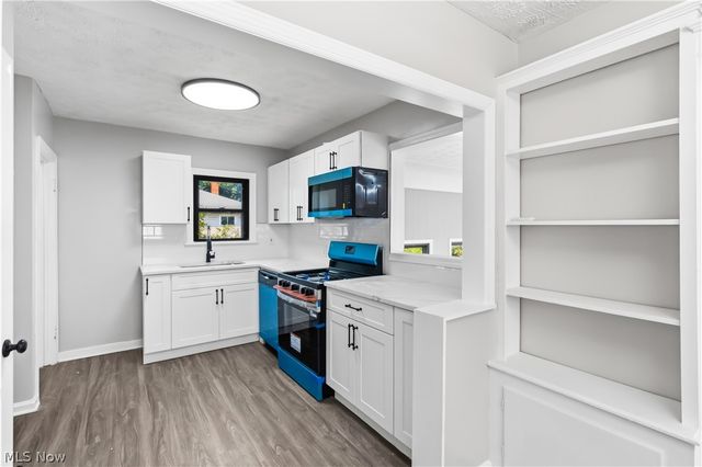 12904 Brookfield Avenue, Cleveland, OH 44135