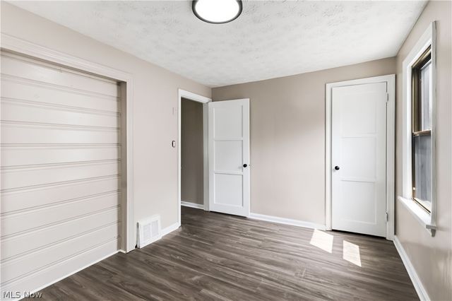 12904 Brookfield Avenue, Cleveland, OH 44135
