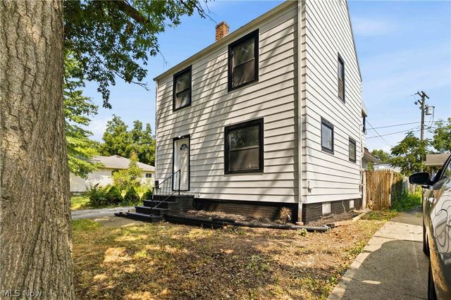 12904 Brookfield Avenue, Cleveland, OH 44135