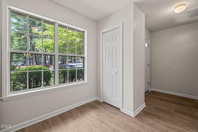 5551 Fieldcross Court, Raleigh, NC 27610