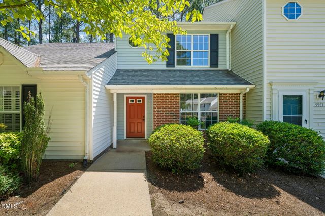 5551 Fieldcross Court, Raleigh, NC 27610
