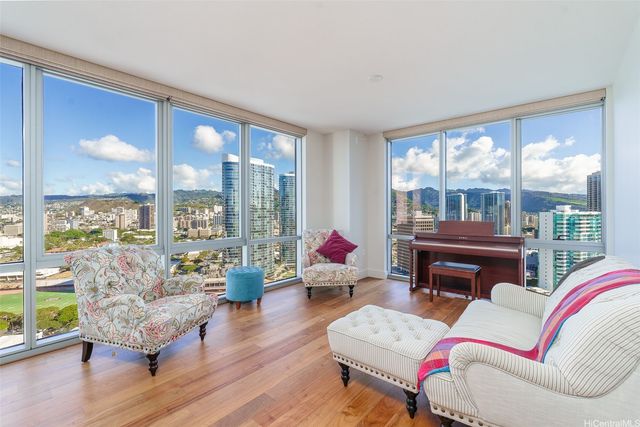 1189 Waimanu Street 2806, Honolulu, HI 96814