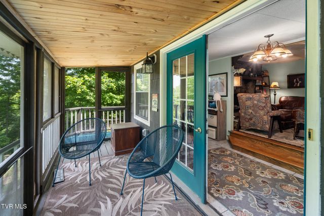 929 Noah Snyder Road, Mountain City, TN 37683
