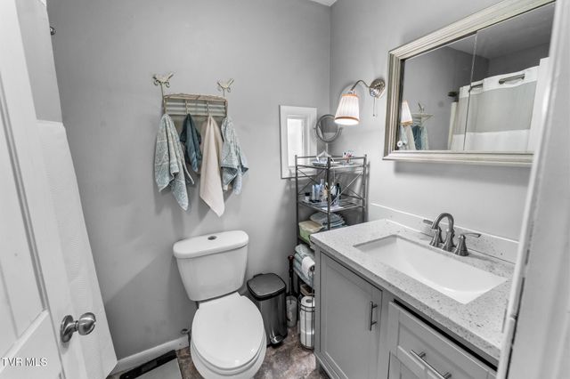929 Noah Snyder Road, Mountain City, TN 37683