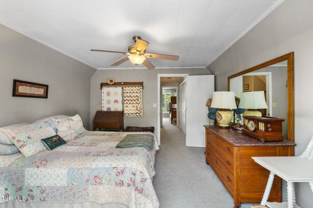 929 Noah Snyder Road, Mountain City, TN 37683