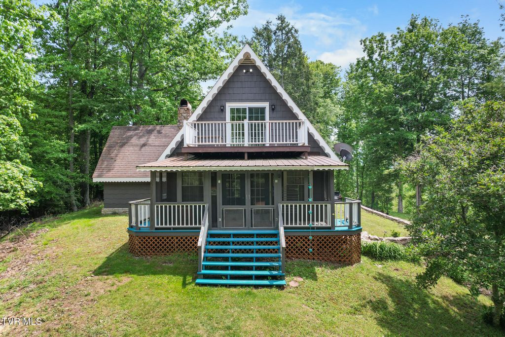 929 Noah Snyder Road, Mountain City, TN 37683