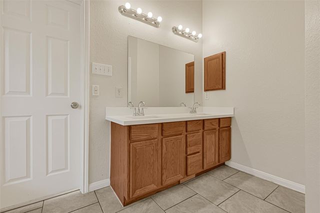 4014 Redwood Arbor Lane, Fresno, TX 77545