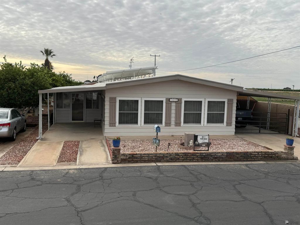 1479 W Jennifer Ln, Yuma, AZ 85365