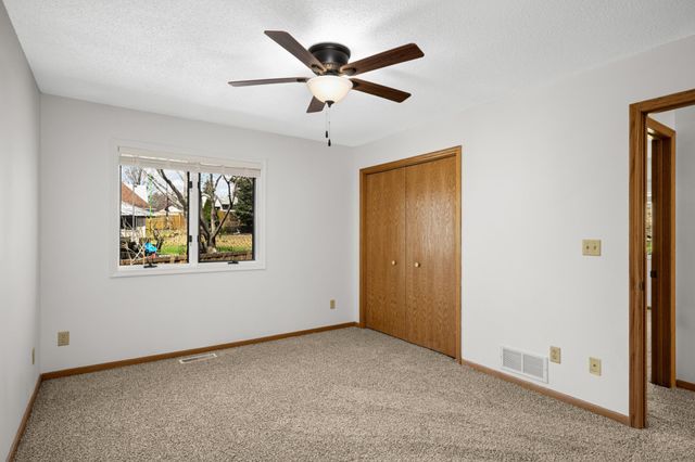 2916 Frank Street, Maplewood, MN 55109