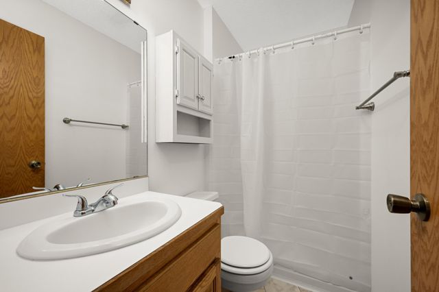 2916 Frank Street, Maplewood, MN 55109