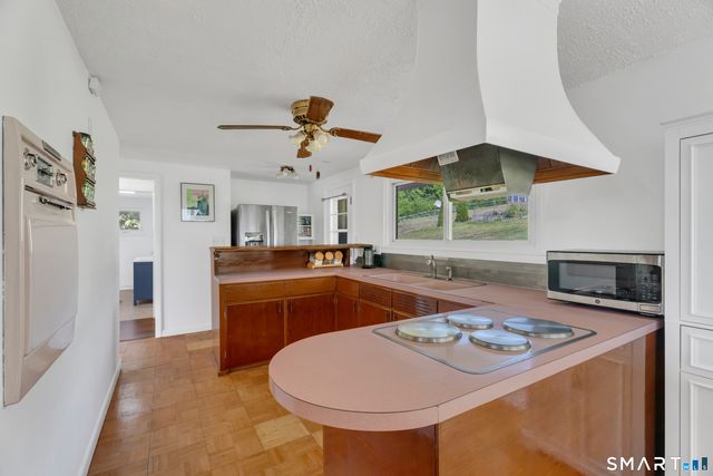 449 Brushy Plain Road, Branford, CT 06405