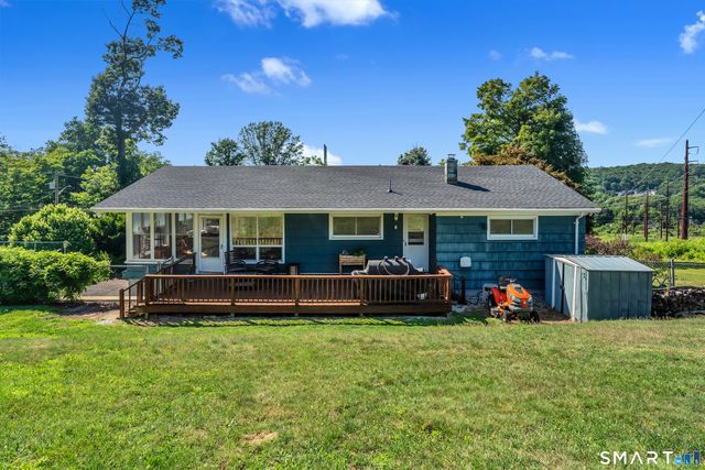 449 Brushy Plain Road, Branford, CT 06405