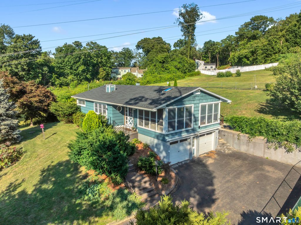 449 Brushy Plain Road, Branford, CT 06405