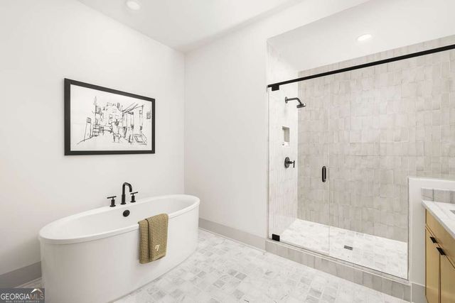 2248 Crestview Drive 33, Brookhaven, GA 30319