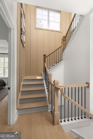 2248 Crestview Drive 33, Brookhaven, GA 30319