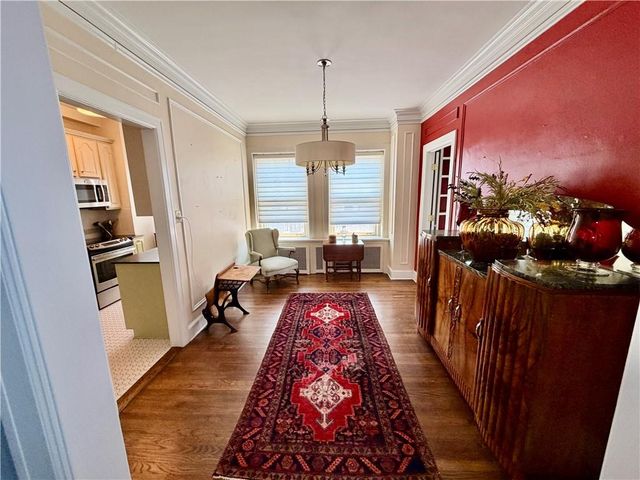 4618 Warwick Boulevard 4D, Kansas City, MO 64112