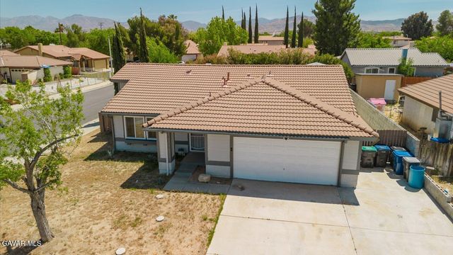 4636 Blue Ridge Avenue, Palmdale, CA 93552