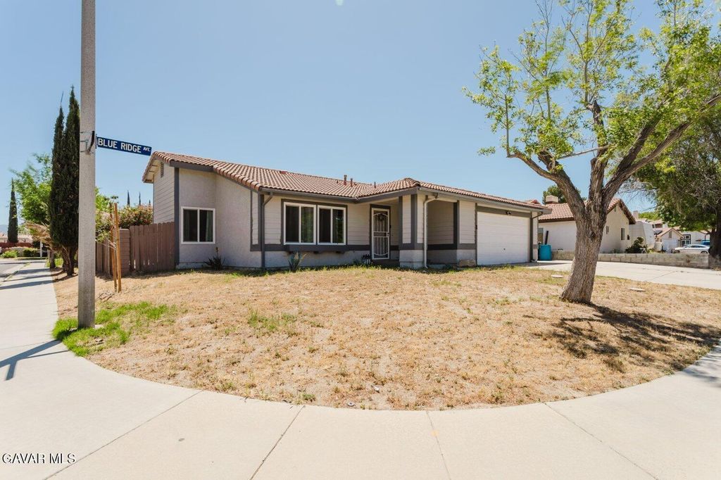 4636 Blue Ridge Avenue, Palmdale, CA 93552